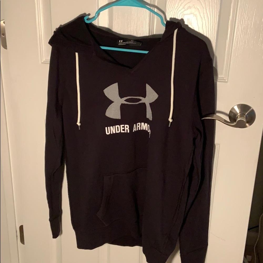 Women’s black Under Armour hoodie